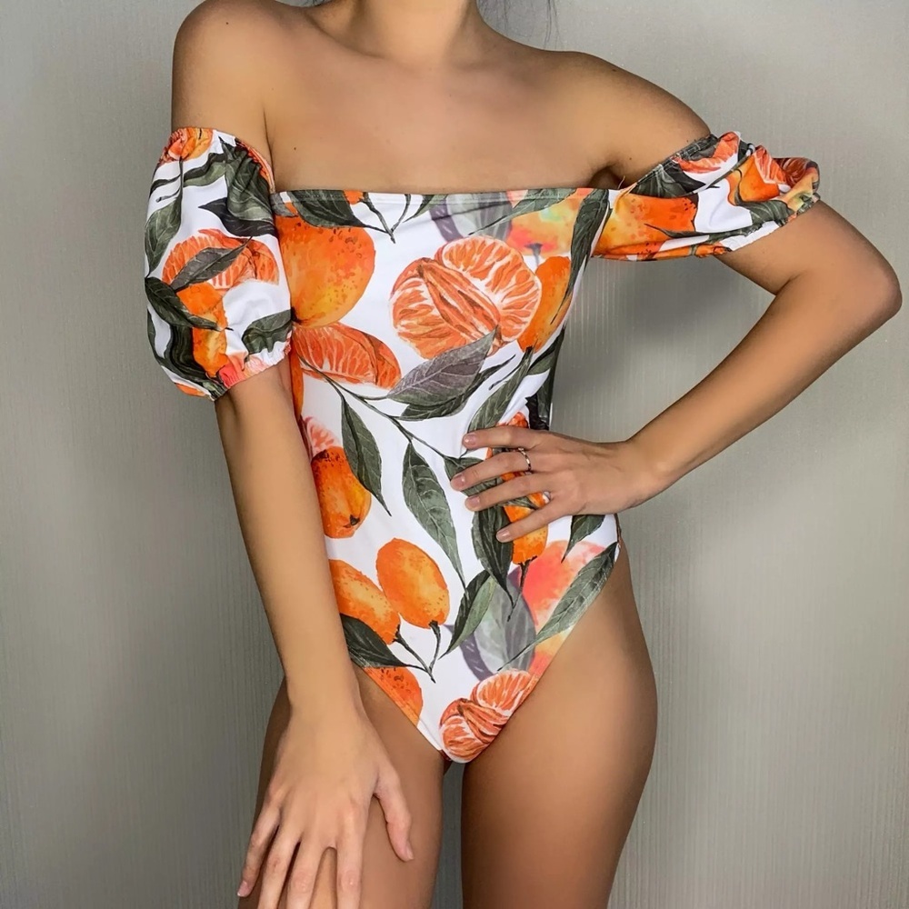 SWIMSUIT ORANGES